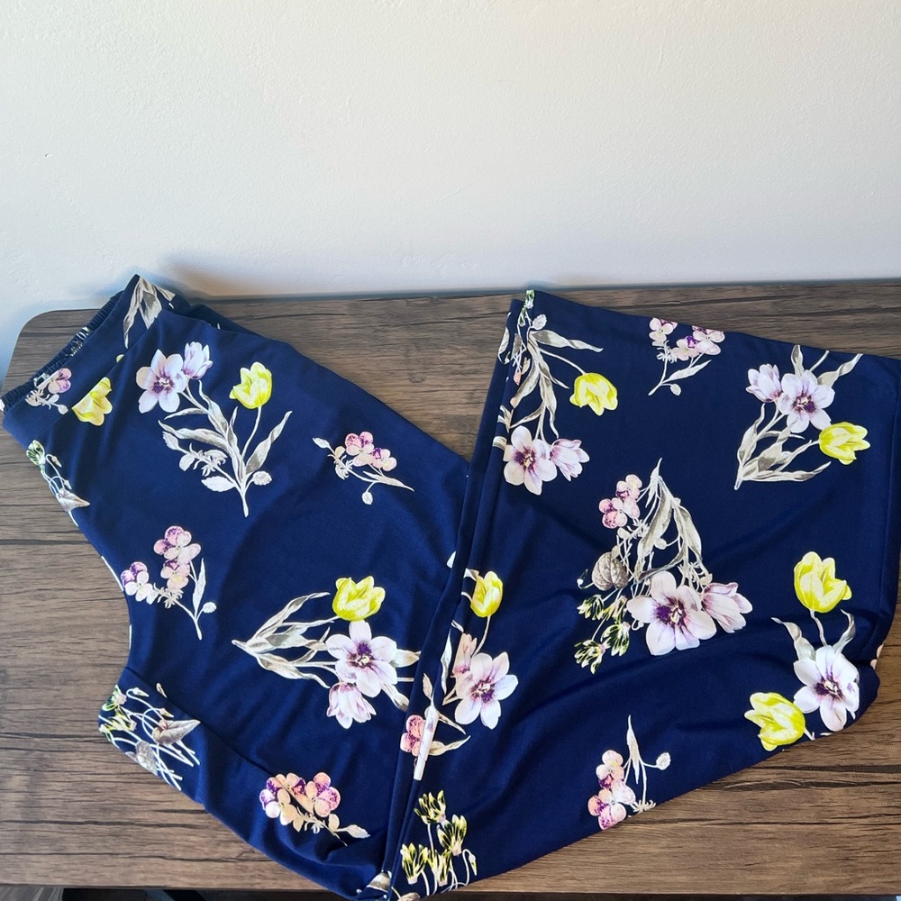 New York &Company Palazzo pants